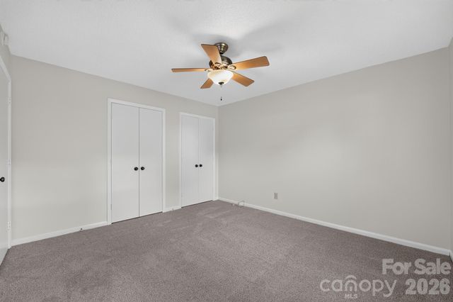 8316 Summerglen Circle, Charlotte, NC 28227