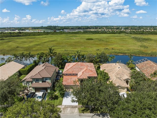 1268 NW 144th Ter, Pembroke Pines, FL 33028