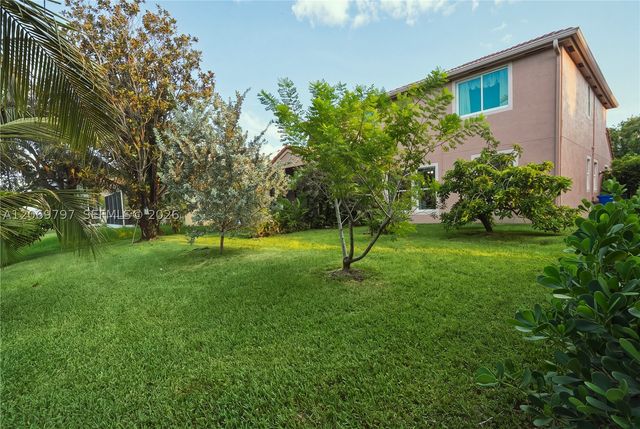 1268 NW 144th Ter, Pembroke Pines, FL 33028