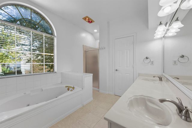 434 Moonlight Way, Irving, TX 75063