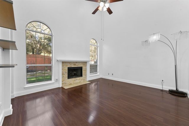 434 Moonlight Way, Irving, TX 75063