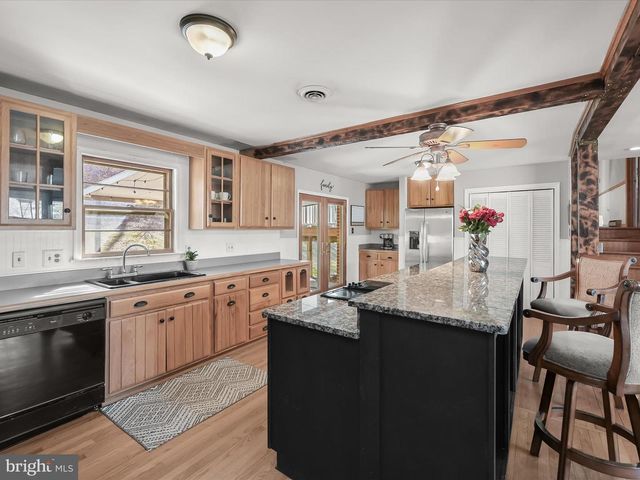 10423 CHURCH HILL RD, Myersville, MD 21773