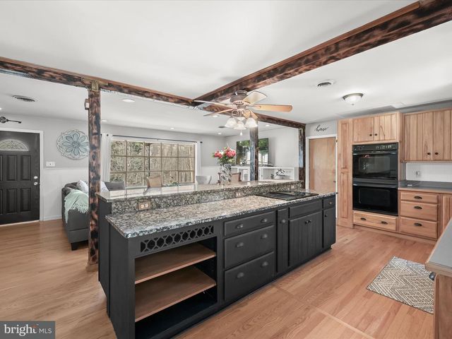 10423 CHURCH HILL RD, Myersville, MD 21773