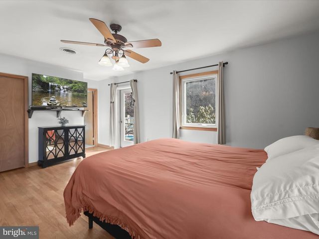 10423 CHURCH HILL RD, Myersville, MD 21773
