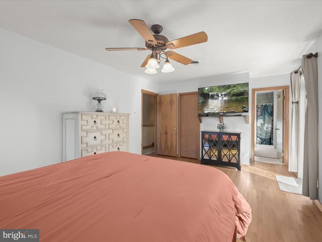 10423 CHURCH HILL RD, Myersville, MD 21773