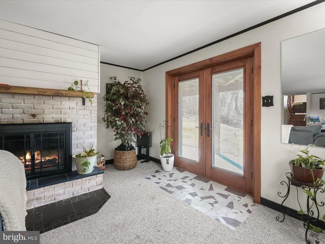 10423 CHURCH HILL RD, Myersville, MD 21773