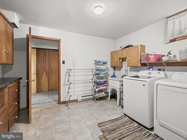 10423 CHURCH HILL RD, Myersville, MD 21773