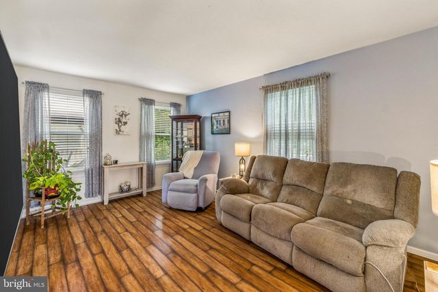 2 HETTON CT, Glassboro, NJ 08028