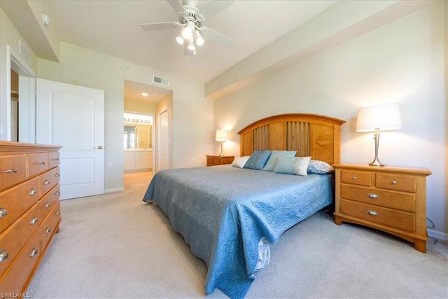 2690 Cypress Trace CIR 3225, Naples, FL 34119