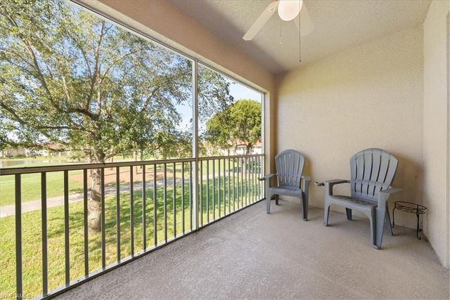 2690 Cypress Trace CIR 3225, Naples, FL 34119