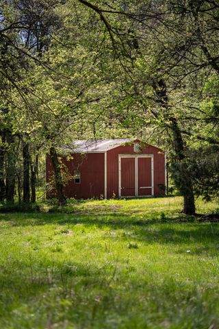3345 Pigeon Roost Rd, Pulaski, TN 38478