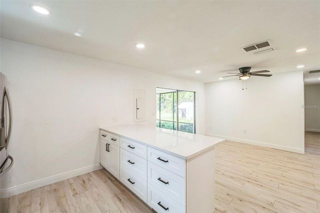 4212 HARRY DRIVE, Fruitland Park, FL 34731