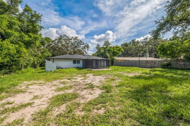 4212 HARRY DRIVE, Fruitland Park, FL 34731
