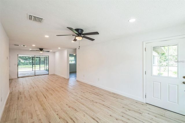 4212 HARRY DRIVE, Fruitland Park, FL 34731