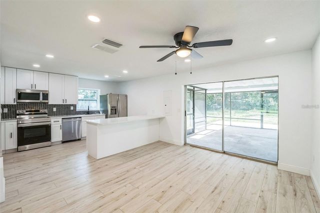 4212 HARRY DRIVE, Fruitland Park, FL 34731