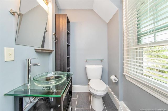 220 Bradford Avenue, Fayetteville, NC 28301