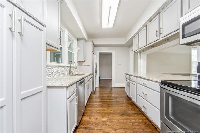 220 Bradford Avenue, Fayetteville, NC 28301