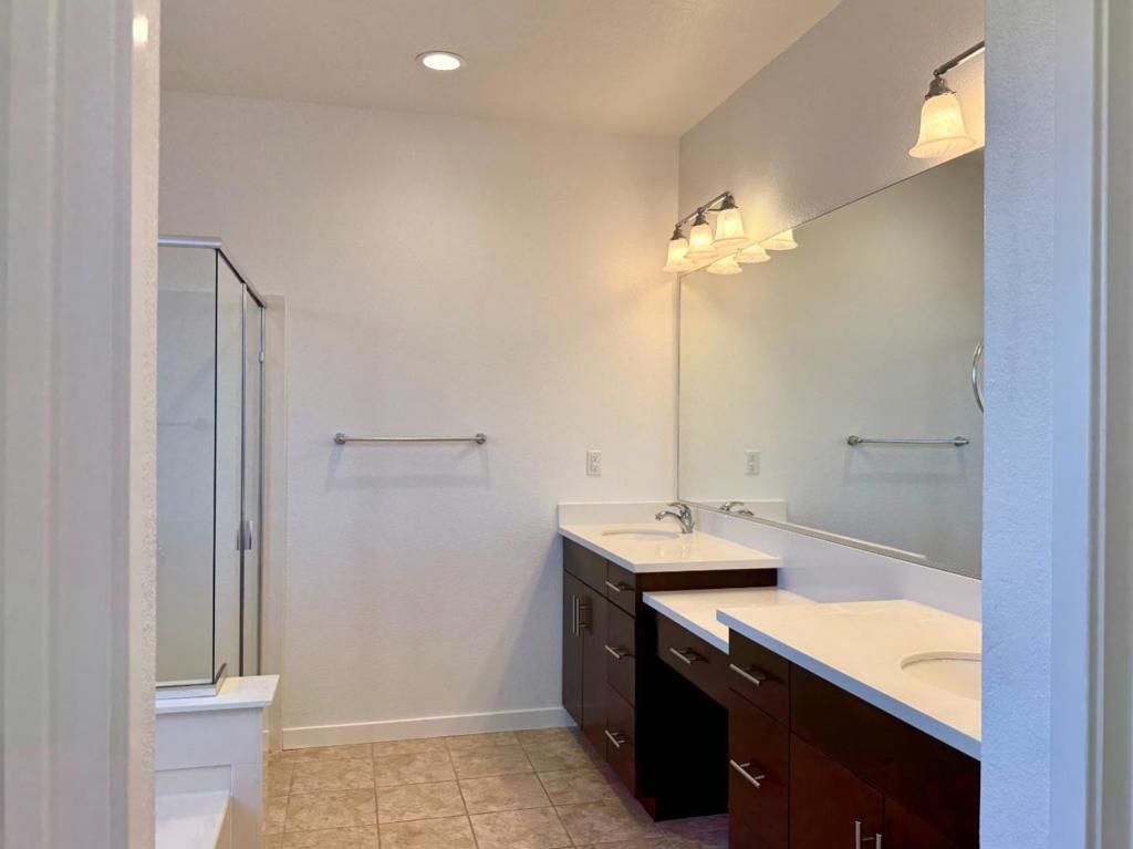 Image 13 of property listing at 821 Shearwater Way, Oakley, CA 94561