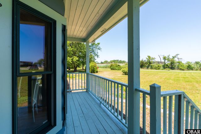 178 Whites Neck Lane, Knotts Island, NC 27950