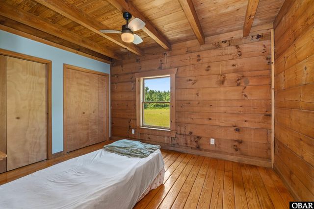 178 Whites Neck Lane, Knotts Island, NC 27950