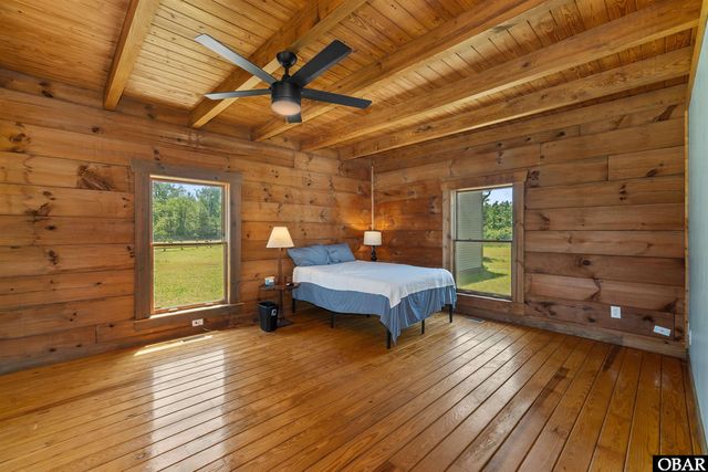 178 Whites Neck Lane, Knotts Island, NC 27950