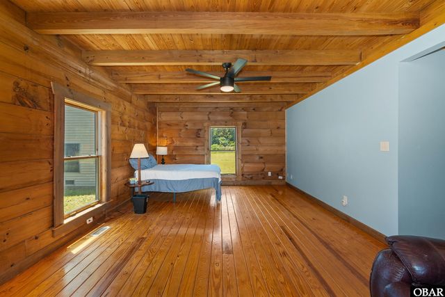 178 Whites Neck Lane, Knotts Island, NC 27950