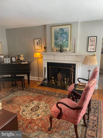 8128 BROOKSIDE RD, Elkins Park, PA 19027