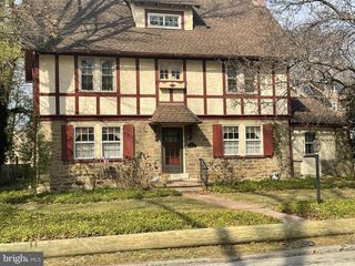 8128 BROOKSIDE RD, Elkins Park, PA 19027