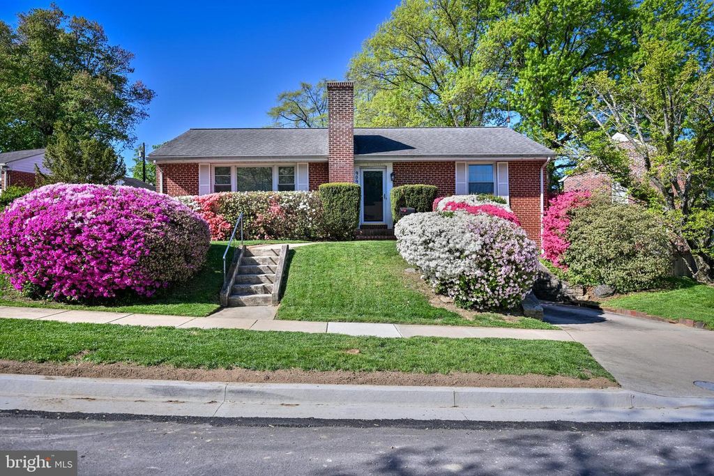 909 WEATHERBEE RD, Towson, MD 21286