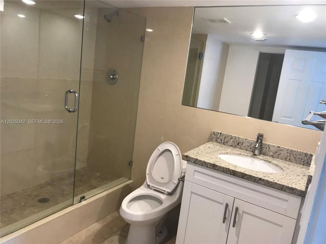 20100 W Country Club dr 803, Aventura, FL 33180