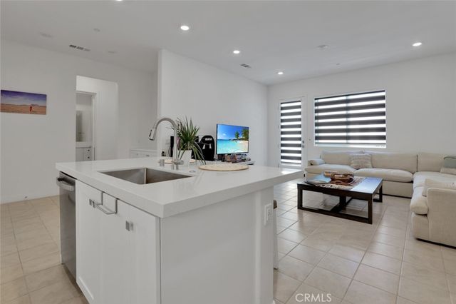 145 Sash, Irvine, CA 92618