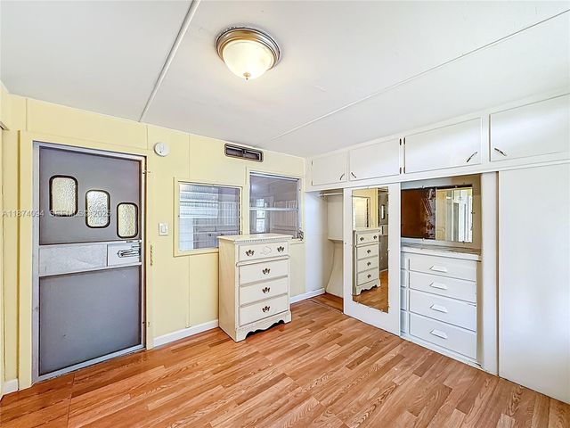 4165 S 88th Court S, Boynton Beach, FL 33436