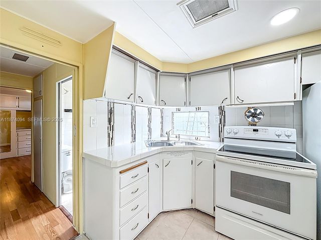 4165 S 88th Court S, Boynton Beach, FL 33436