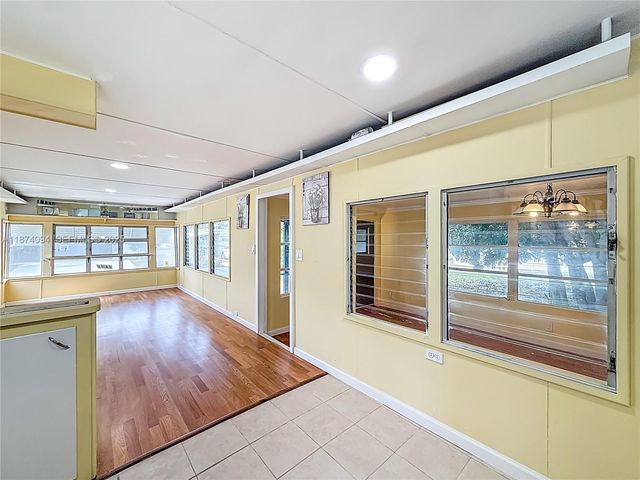 4165 S 88th Court S, Boynton Beach, FL 33436