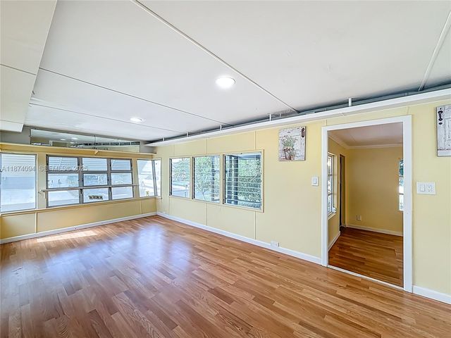 4165 S 88th Court S, Boynton Beach, FL 33436