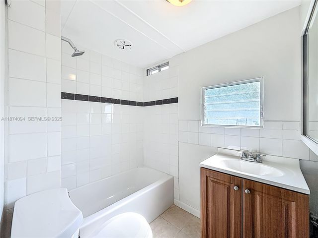 4165 S 88th Court S, Boynton Beach, FL 33436