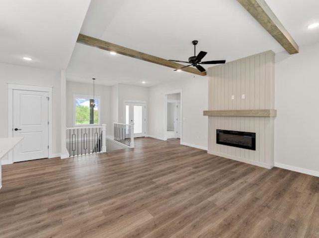 1117 Bentgrass Dr, Salina, KS 67401