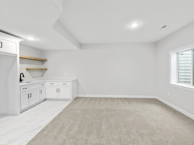 1117 Bentgrass Dr, Salina, KS 67401