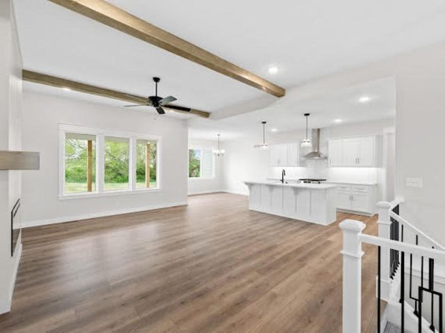 1117 Bentgrass Dr, Salina, KS 67401