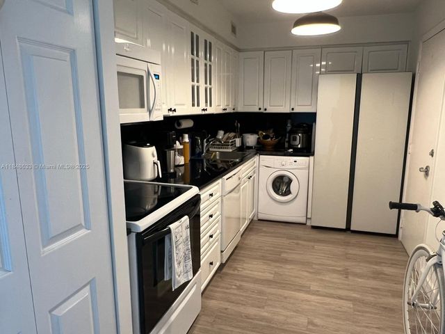 6770 Indian Creek Dr 12C, Miami Beach, FL 33141
