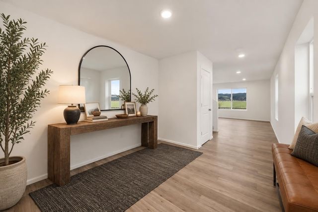 1443 Salzer Creek Loop, Centralia, WA 98531