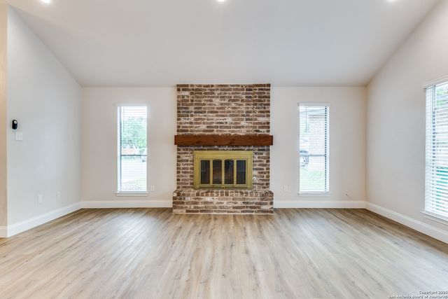 9503 Deerbrook, San Antonio, TX 78250