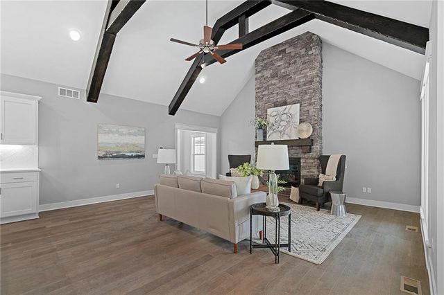 2328 W Wabash Street, Olathe, KS 66061