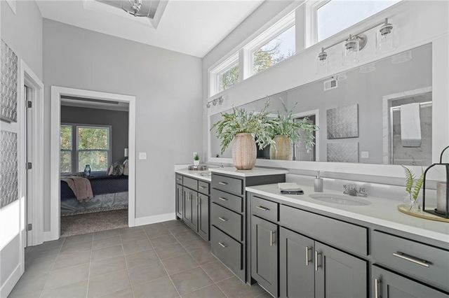 2328 W Wabash Street, Olathe, KS 66061