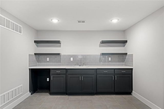 2328 W Wabash Street, Olathe, KS 66061