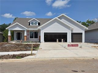 2328 W Wabash Street, Olathe, KS 66061