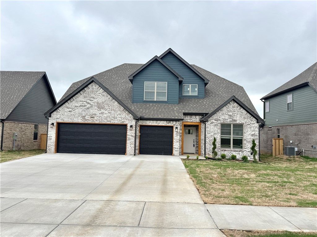 2902 SW Little Elm Loop, Bentonville, AR 72713