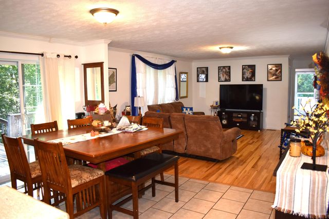 2836 Hwy 987 Laurel Hill, Pineville, KY 40977