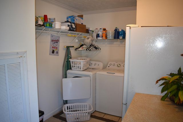 2836 Hwy 987 Laurel Hill, Pineville, KY 40977