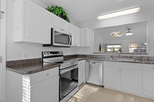 206 DESOTA COURT, The Villages, FL 32159